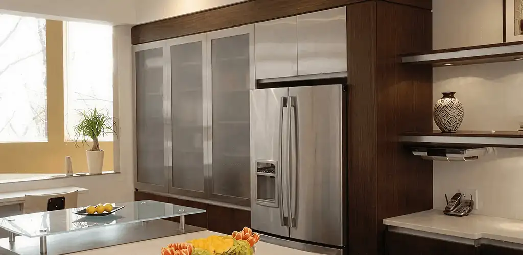 Cabinet door replacement and modern kitchen cabinet upgrade in Jacksonville, FL